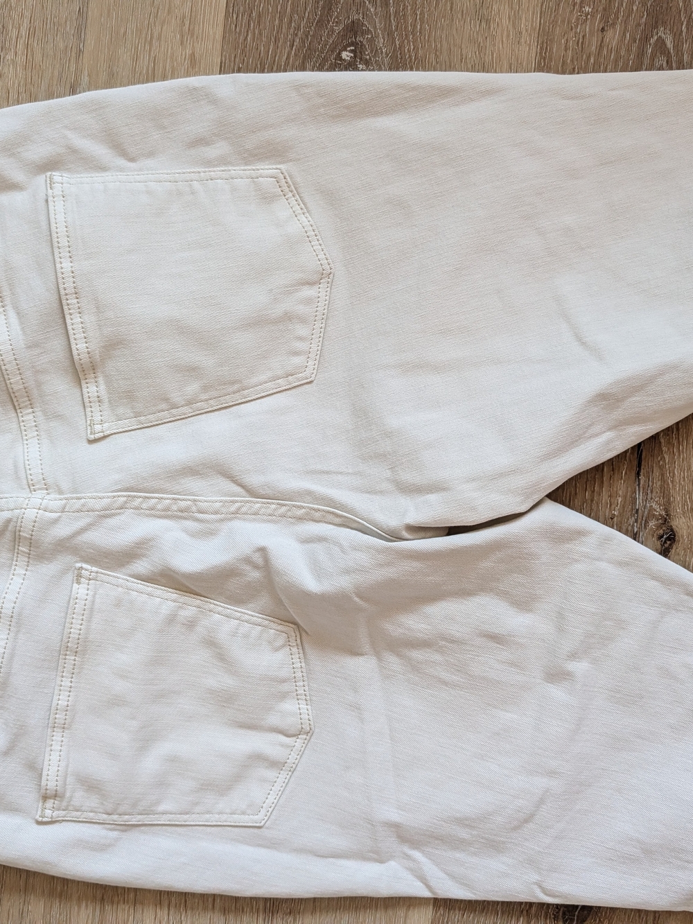 Universal Thread Cream Skinny Jeans - High Rise - Picture 3 of 3